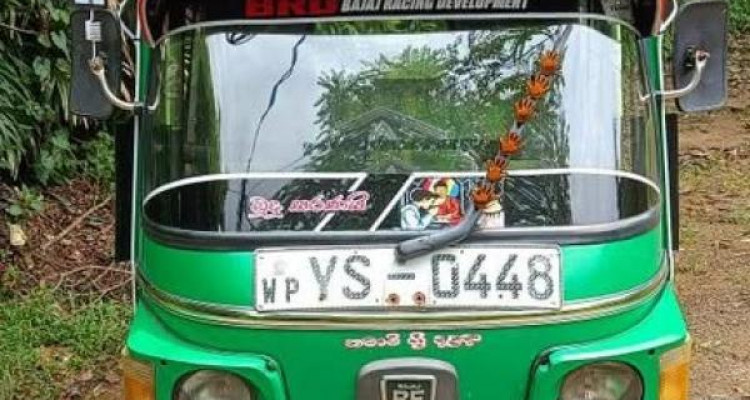 BAJAJ 2011 4 STROKE