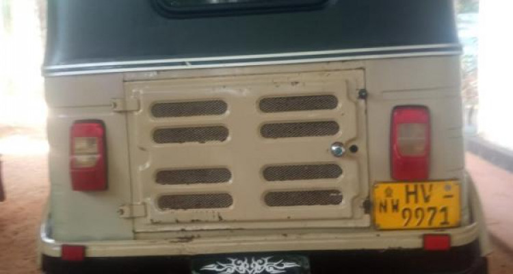 BAJAJ 2003 2 STROKE