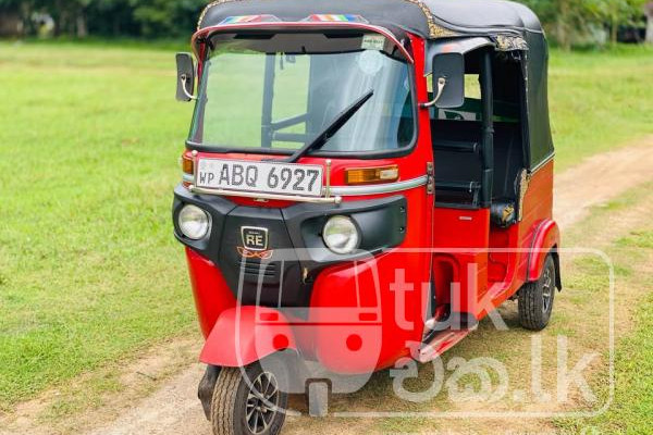 BAJAJ 2017 4 STROKE