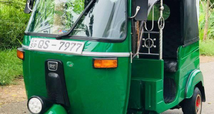 BAJAJ 2009 4 STROKE
