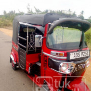 BAJAJ 2019 4 STROKE