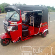 BAJAJ 2019 4 STROKE