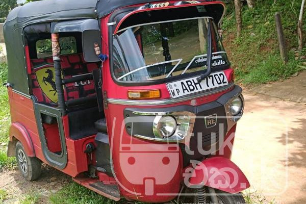 BAJAJ 2015 4 STROKE