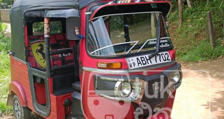 BAJAJ 2015 4 STROKE