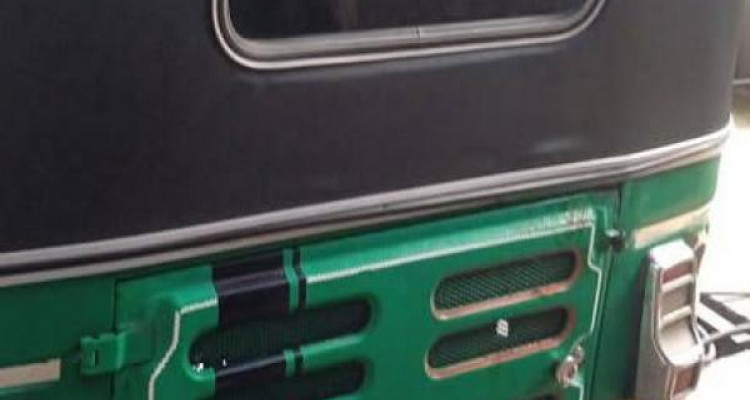 BAJAJ 2015 4 STROKE