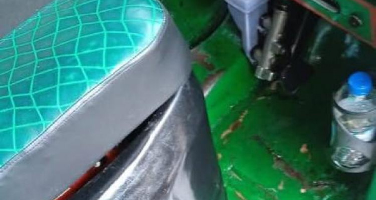 BAJAJ 2015 4 STROKE