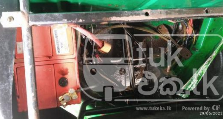 BAJAJ 2015 4 STROKE