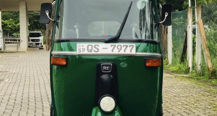 BAJAJ 2009 4 STROKE