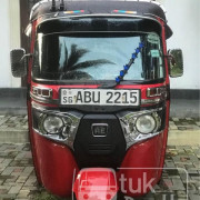 BAJAJ 2019 4 STROKE