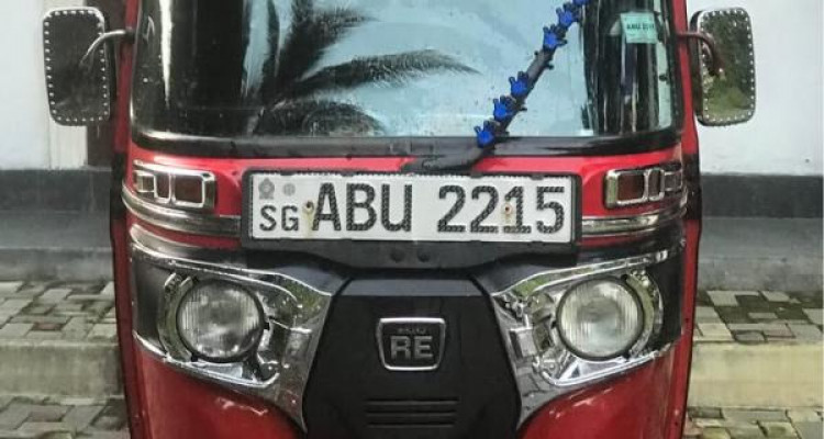 BAJAJ 2019 4 STROKE