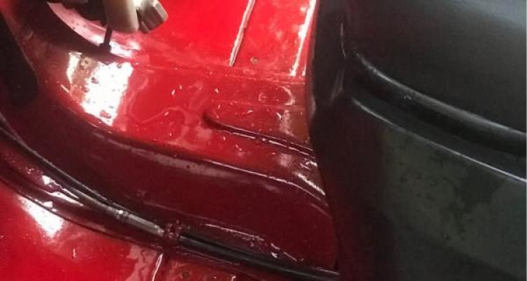 BAJAJ 2019 4 STROKE