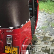 BAJAJ 2019 4 STROKE