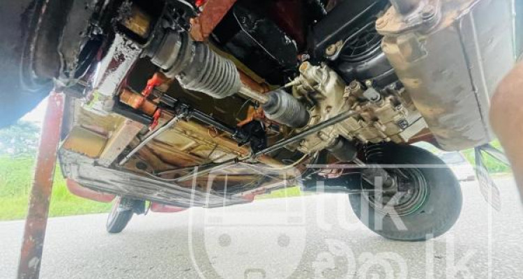 BAJAJ 2015 4 STROKE
