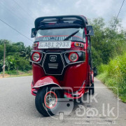 BAJAJ 2015 4 STROKE