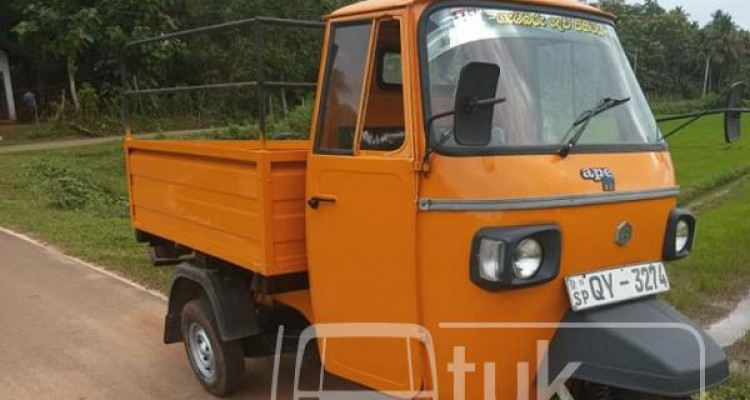 PIAGGIO 2011 APE
