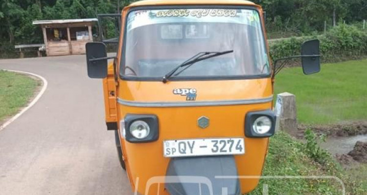 PIAGGIO 2011 APE