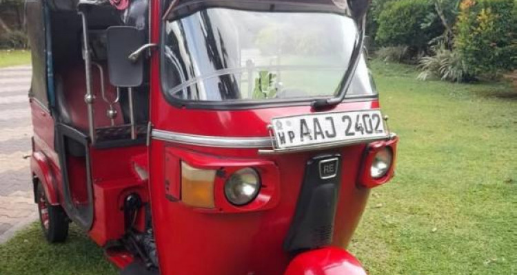 BAJAJ 2013 4 STROKE