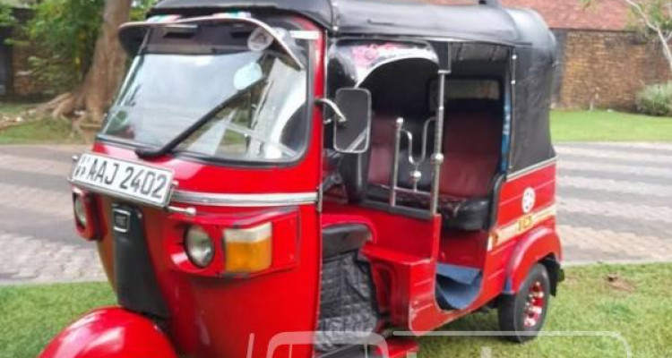 BAJAJ 2013 4 STROKE