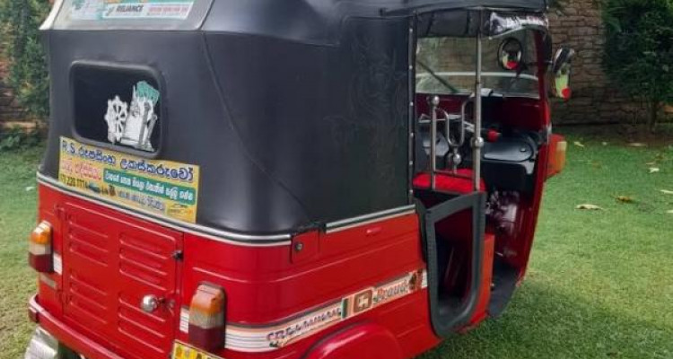 BAJAJ 2013 4 STROKE