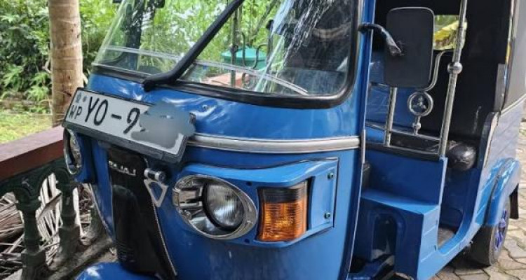 BAJAJ 2011 4 STROKE