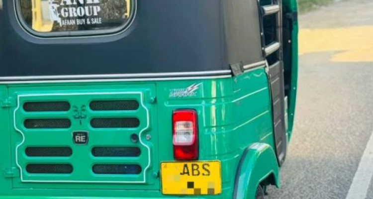 BAJAJ 2019 4 STROKE