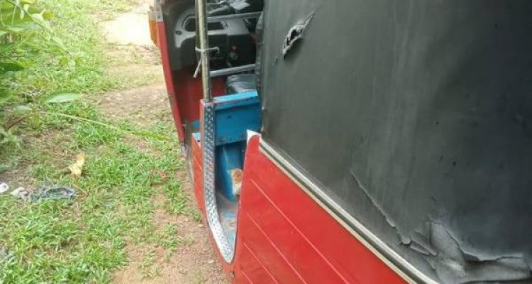 BAJAJ 2013 4 STROKE