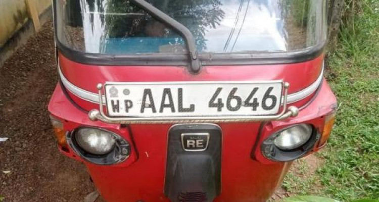 BAJAJ 2013 4 STROKE