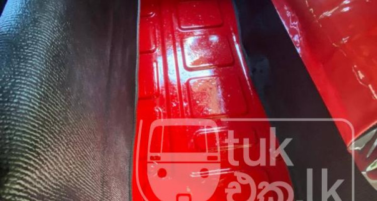 BAJAJ 2011 4 STROKE