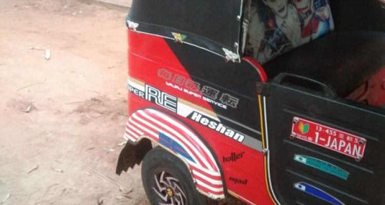 BAJAJ 1999 2 STROKE