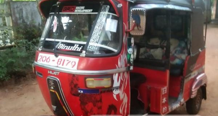 BAJAJ 1999 2 STROKE