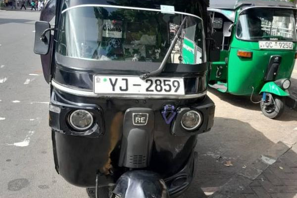 BAJAJ 2011 4 STROKE