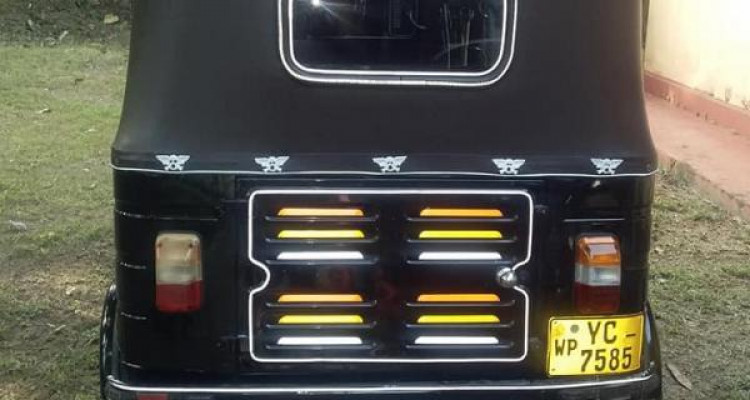 BAJAJ 2010 4 STROKE