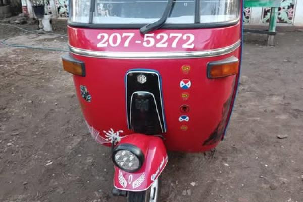 BAJAJ 2000 2 STROKE