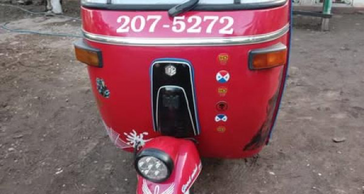 BAJAJ 2000 2 STROKE