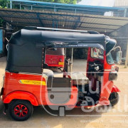 BAJAJ 2015 4 STROKE
