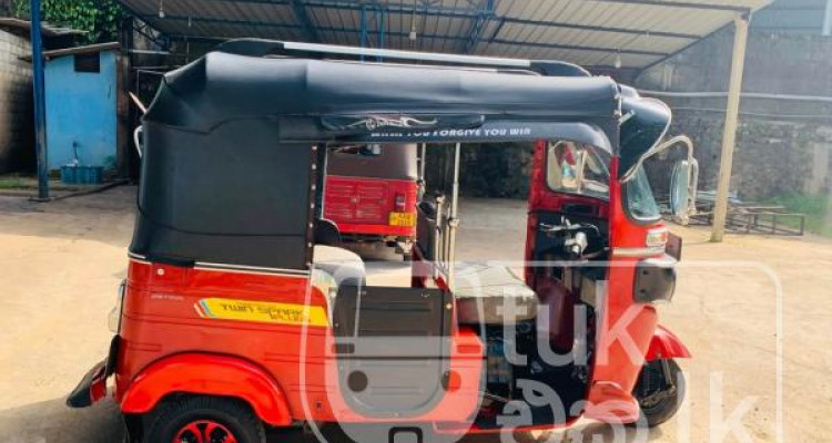 BAJAJ 2015 4 STROKE