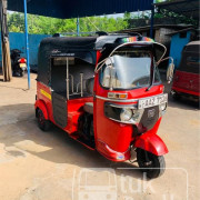 BAJAJ 2015 4 STROKE