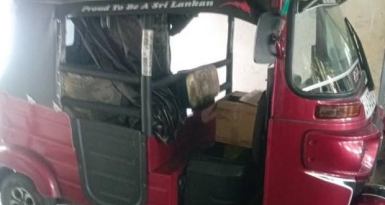 BAJAJ 2018 4 STROKE