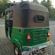 BAJAJ 2019 4 STROKE