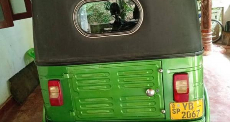 BAJAJ 2010 4 STROKE