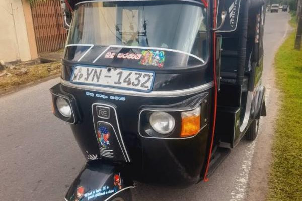 BAJAJ 2011 4 STROKE