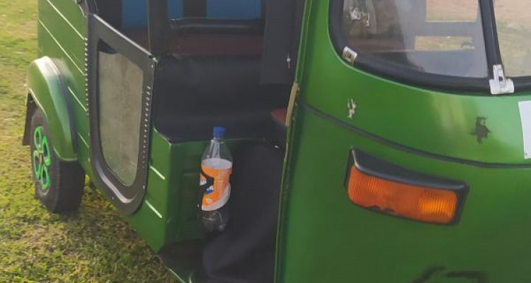 BAJAJ 1995 2 STROKE