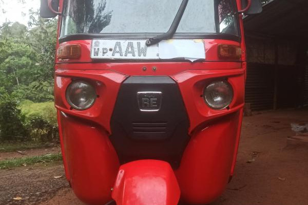 BAJAJ 2015 4 STROKE