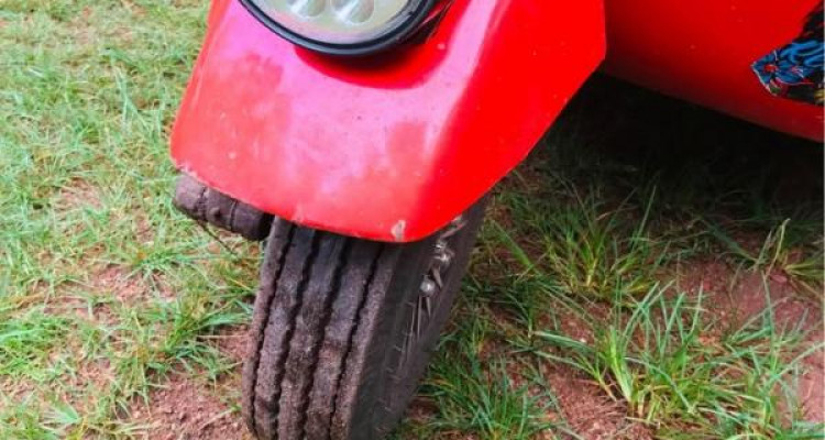 BAJAJ 2003 2 STROKE
