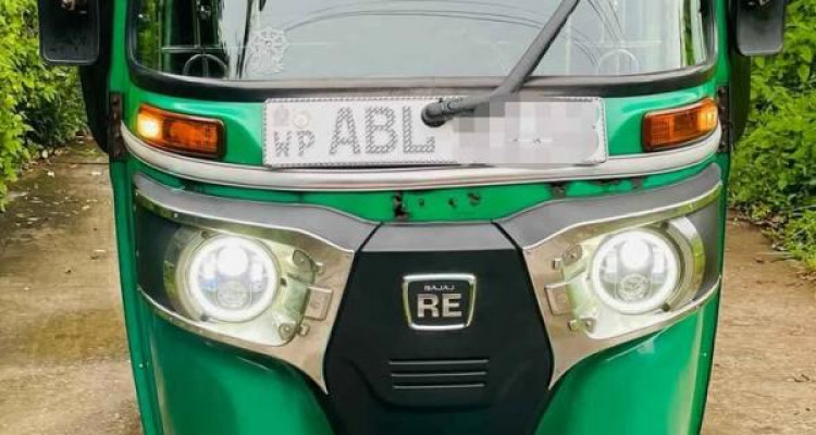 BAJAJ 2016 4 STROKE