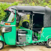 BAJAJ 2016 4 STROKE