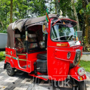 BAJAJ 2015 4 STROKE