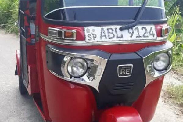 BAJAJ 2016 4 STROKE