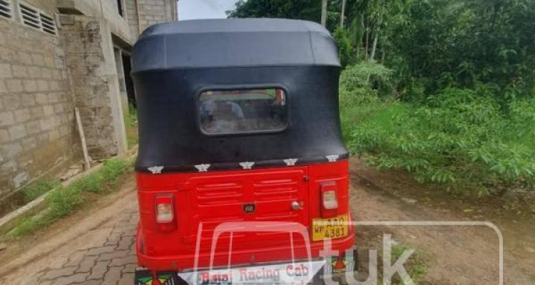 BAJAJ 2014 4 STROKE