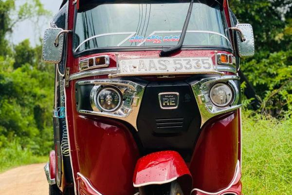 BAJAJ 2014 4 STROKE